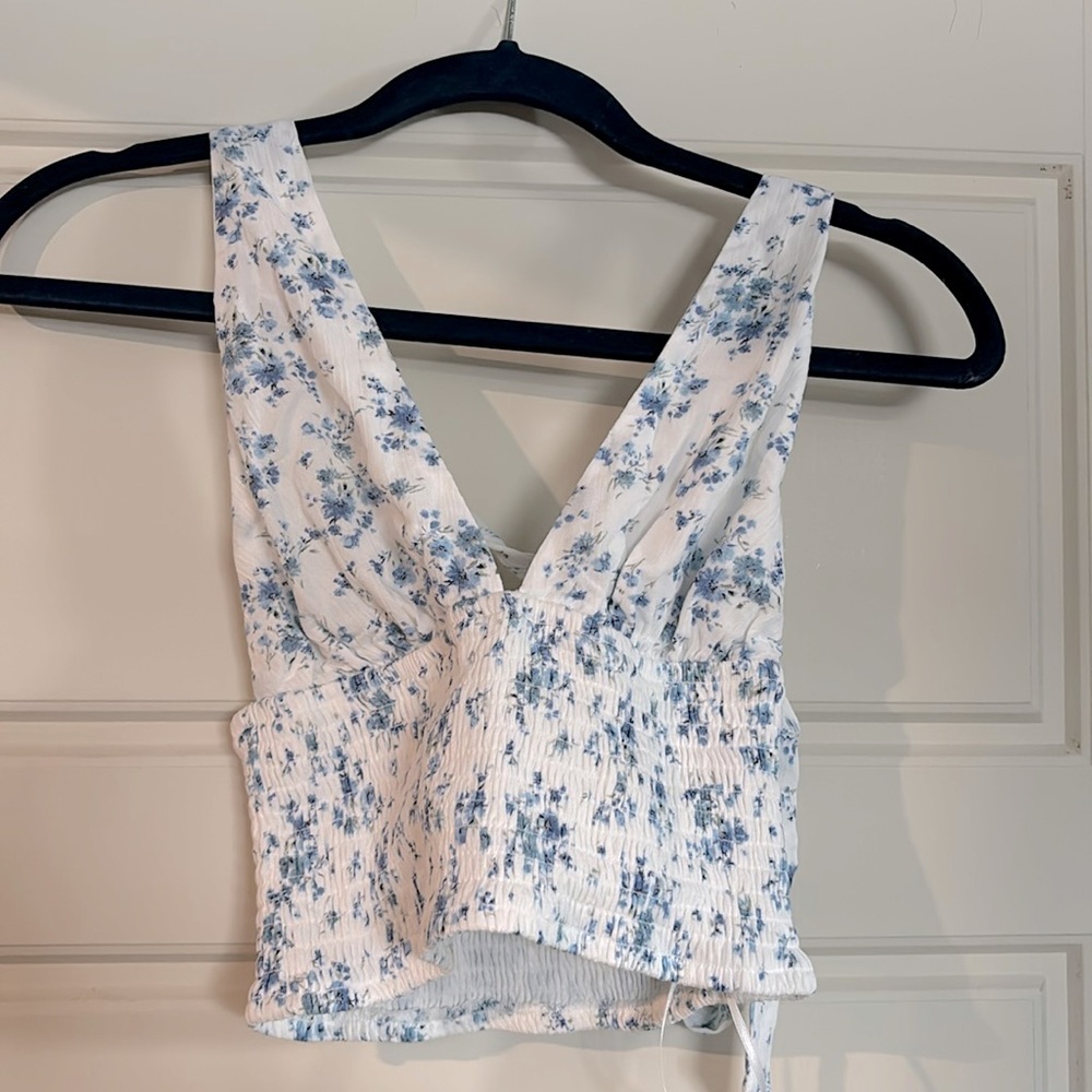 Women’s garage halter top